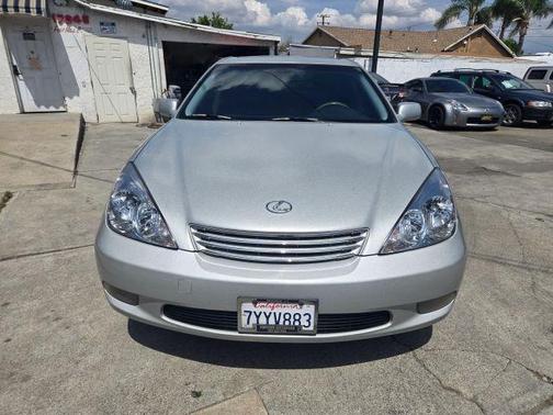 Silver 2004 Lexus ES 330