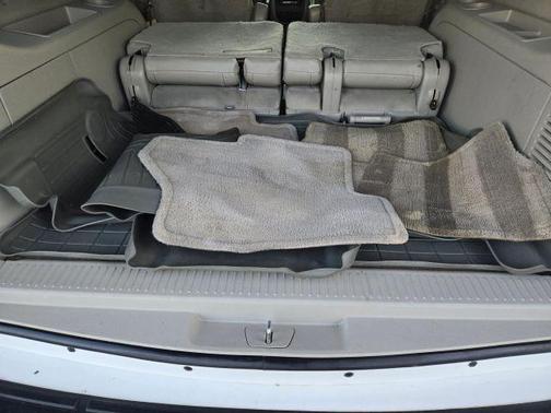 2011 GMC Yukon XL 1500 SLT