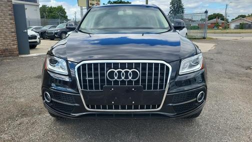 Brilliant Black 2016 Audi Q5 3.0T Premium Plus