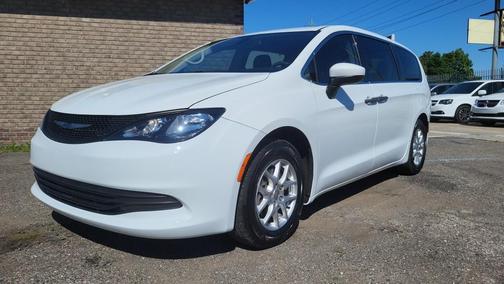 White 2020 Chrysler Voyager L