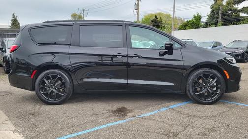 2024 Chrysler Pacifica Limited