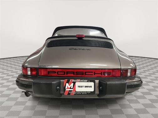 1984 Porsche 911 Carrera