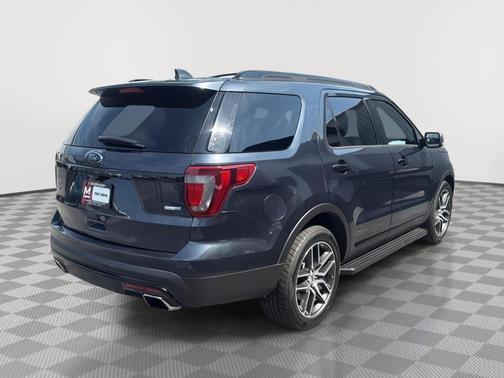 2017 Ford Explorer sport