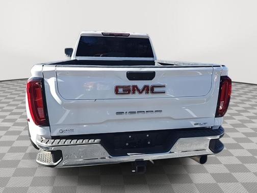 2023 GMC Sierra 3500 SLT