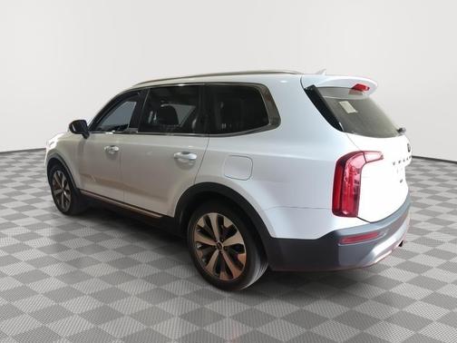 Glacial White Pearl 2021 Kia Telluride EX