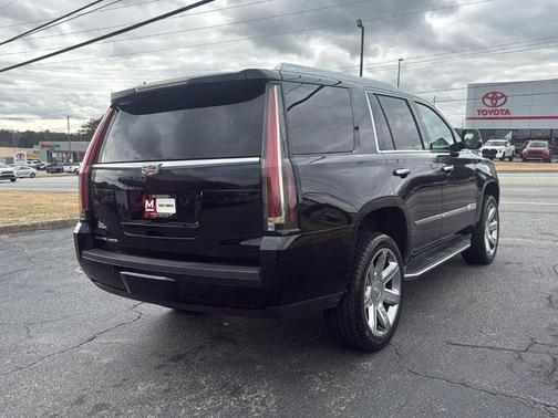 2016 Cadillac Escalade Luxury