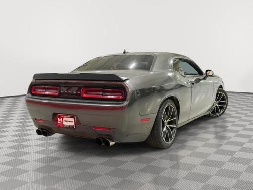 2016 Dodge Challenger R/T Scat Pack