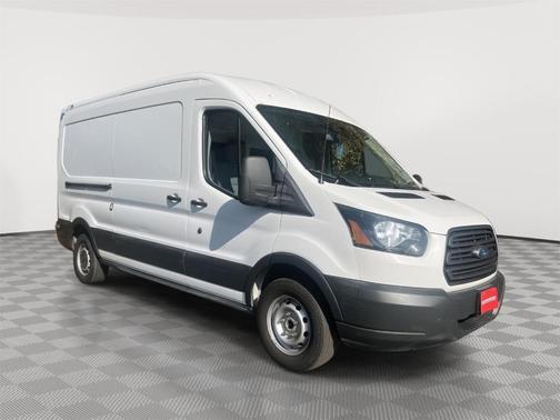 2018 Ford Transit-250 148 WB Medium Roof Cargo
