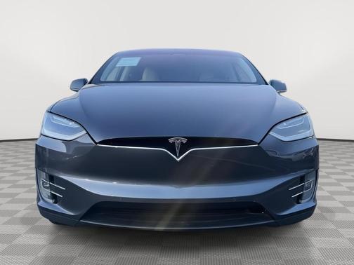 2017 Tesla Model X 90D