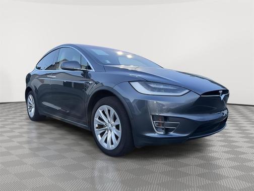 2017 Tesla Model X 90D