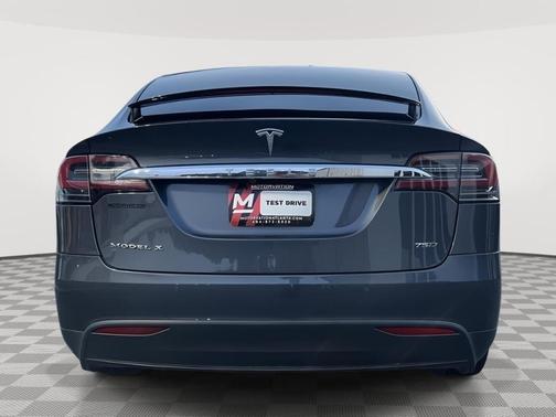 2017 Tesla Model X 90D