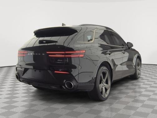 2023 Genesis GV70 2.5T