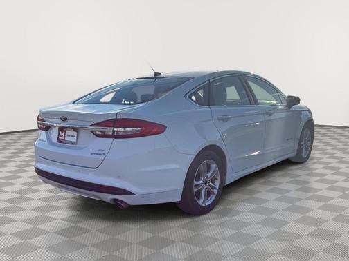 2018 Ford Fusion Hybrid SE
