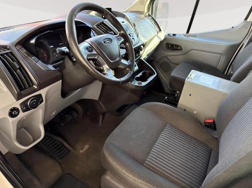 2017 Ford Transit-250 Base