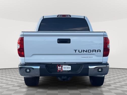 2014 Toyota Tundra SR5
