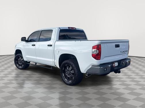 2014 Toyota Tundra SR5
