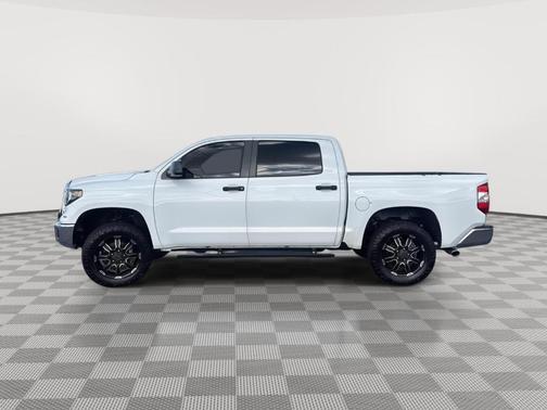 2014 Toyota Tundra SR5