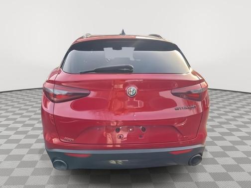 2021 Alfa Romeo Stelvio Sport