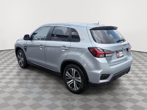 2024 Mitsubishi Outlander Sport SE