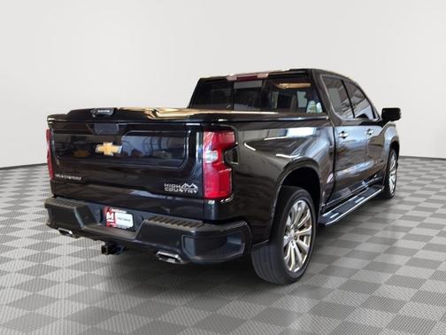 2022 Chevrolet Silverado 1500 Limited High Country
