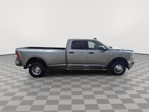 2022 RAM 3500 Big Horn