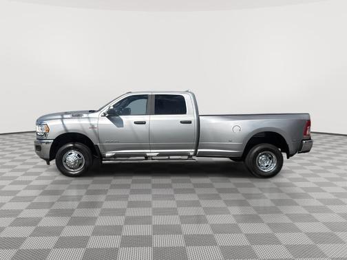 2022 RAM 3500 Big Horn