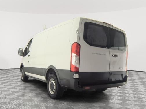 2020 Ford Transit-250 