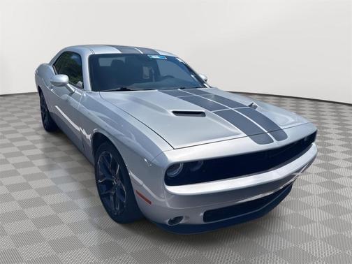 Triple Nickel Clearcoat 2019 Dodge Challenger SXT