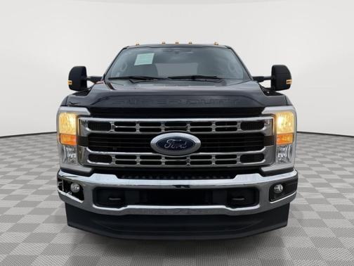 2024 Ford F-350 XLT