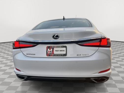 2025 Lexus ES 350 Base