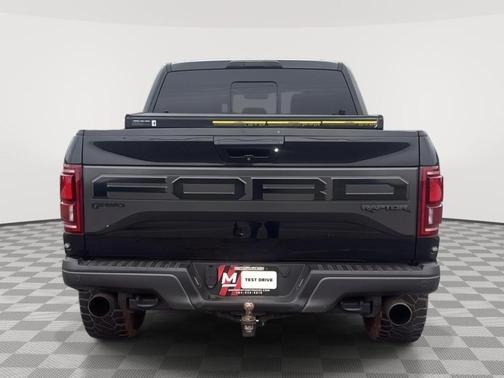 2017 Ford F-150 Raptor