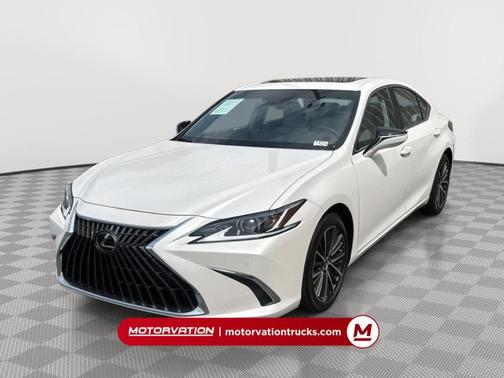 2025 Lexus ES 300h Base