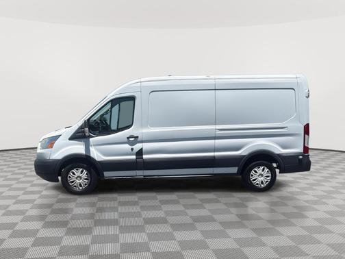 Oxford White 2018 Ford Transit-250 148 WB Medium Roof Cargo