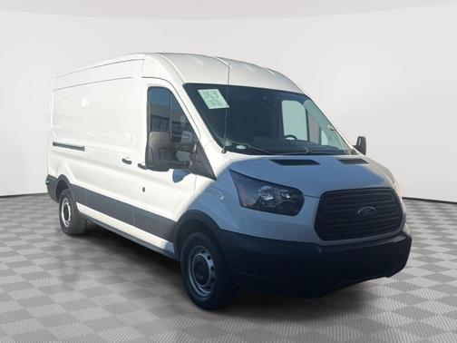 2018 Ford Transit-250 148 WB Medium Roof Cargo