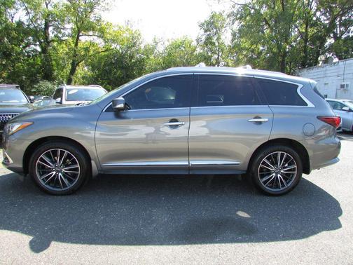 2018 INFINITI QX60 Base