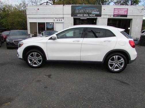 White 2019 Mercedes-Benz GLA 250 Base 4MATIC