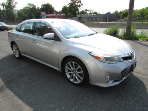 2014 Toyota Avalon XLE