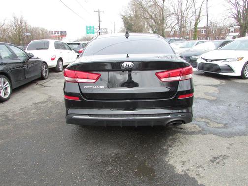2019 Kia Optima LX