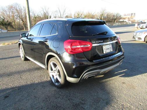 2016 Mercedes-Benz GLA-Class GLA 250 4MATIC
