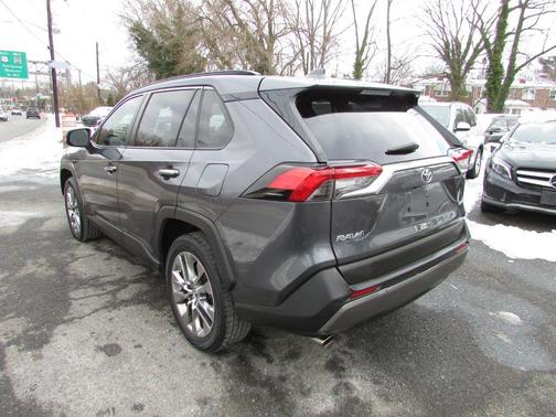 2019 Toyota RAV4 Limited