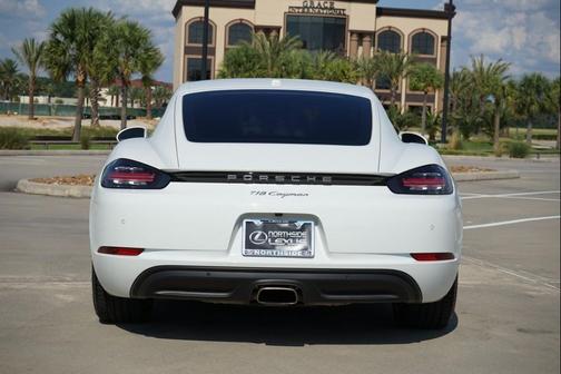2021 Porsche 718 Cayman T