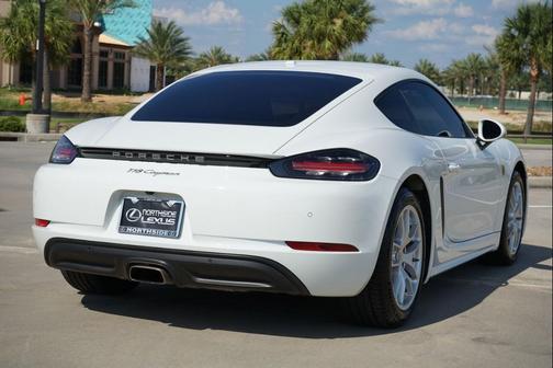 2021 Porsche 718 Cayman T