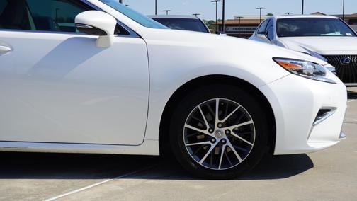 2016 Lexus ES 350 Base