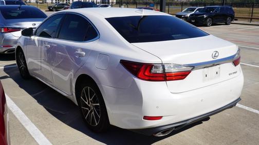 2016 Lexus ES 350 Base