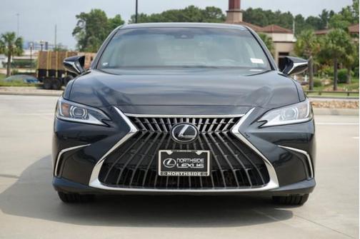 2022 Lexus ES 350 Base