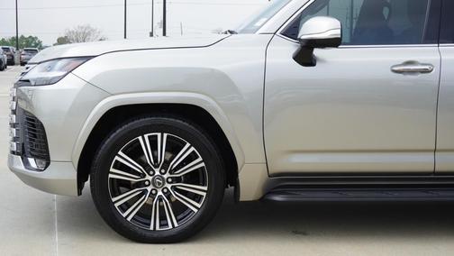 2024 Lexus LX 600 Luxury