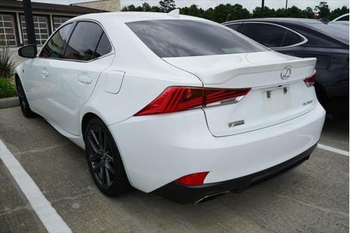 2018 Lexus IS 300 Base