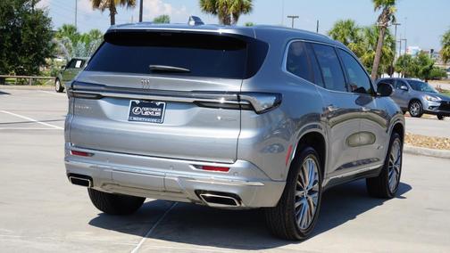 2025 Buick Enclave Avenir FWD