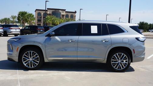 2025 Buick Enclave Avenir FWD