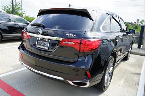 2017 Acura MDX 3.5L w/Technology Package